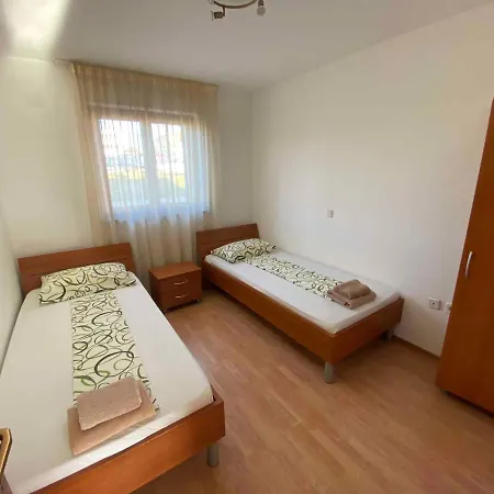 In Novigrad/istrien 36086 Appartement Karpinjan